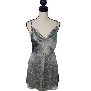 Lulus Womens Gray Pokadot Mini Dress Size Medium Homecoming Wedding Guest School